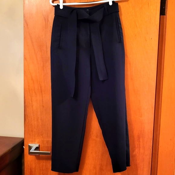 Aritzia Pants - Aritzia Wilfred Tie Front Pant size 4